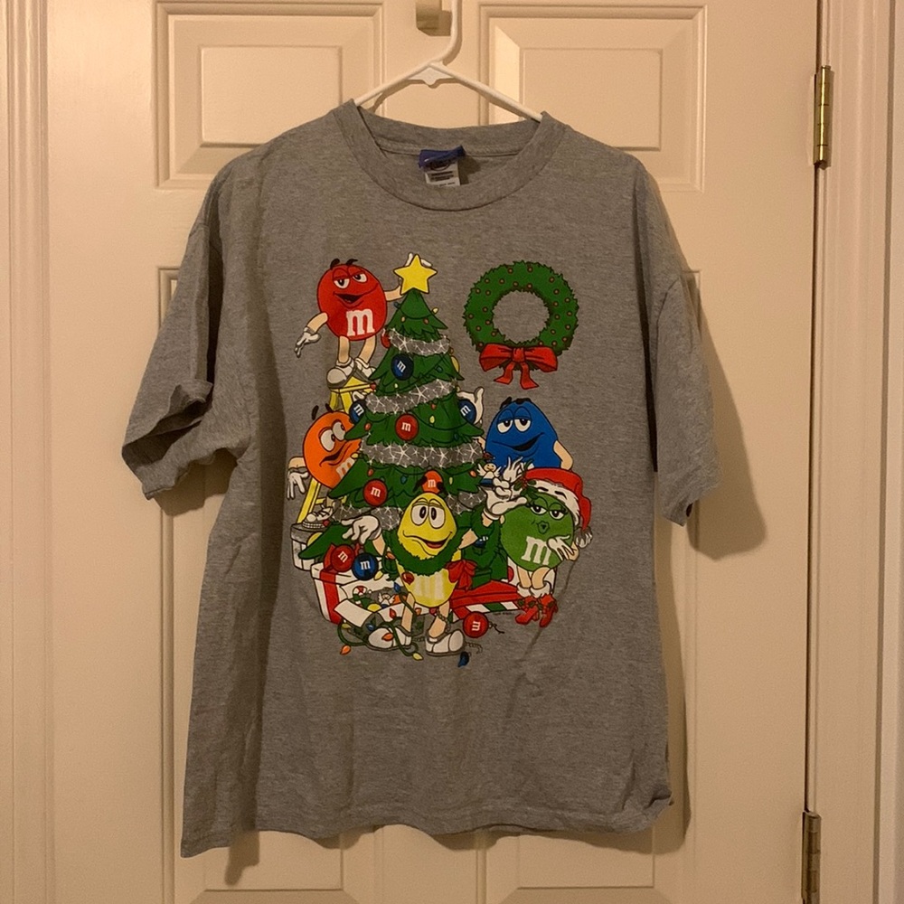 M&M’s gray Christmas shirt XL NWOT